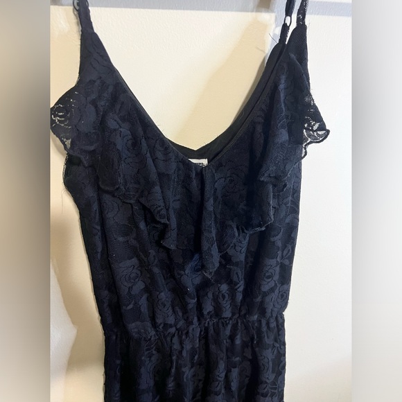 Spaghetti Strap Lace Dress - Picture 3 of 14